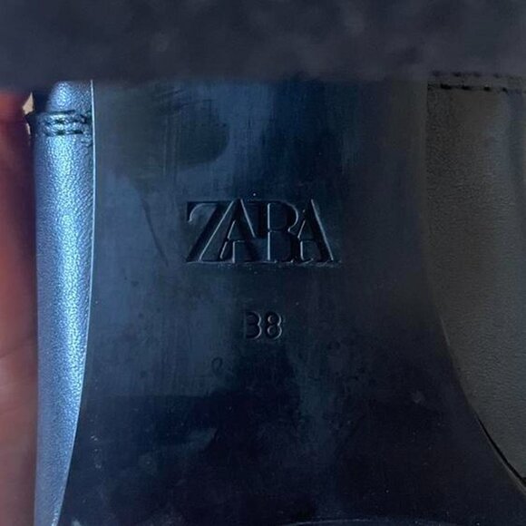 Zara Black Leather Ankle Boots, with Block Heel - Picture 3 of 3